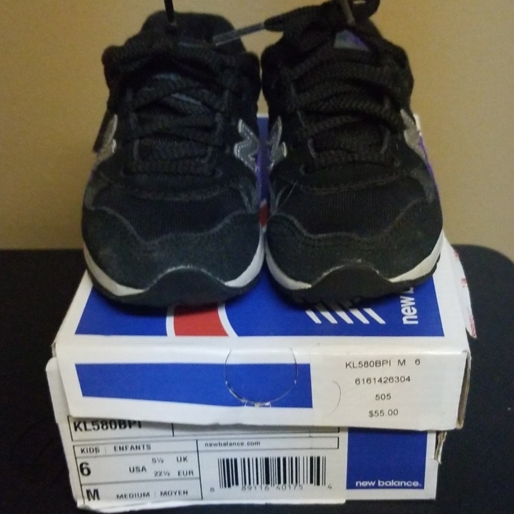 Infant New Balance sneakers